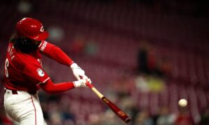 Reds vs Mariners Prediction, Pick, Preview & Betting Odds - MLB 4/16/24