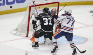 Kings vs Oilers Prediction, Pick, Preview & Betting Odds for 5/1/24